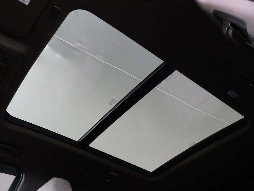 Used 2023 Chevrolet Tahoe Z71 w/ Z71 Off-Road Package image 21