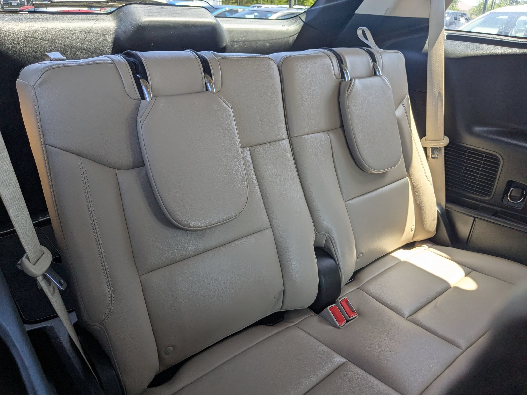 Used 2023 Ford Explorer Limited RWD image 27