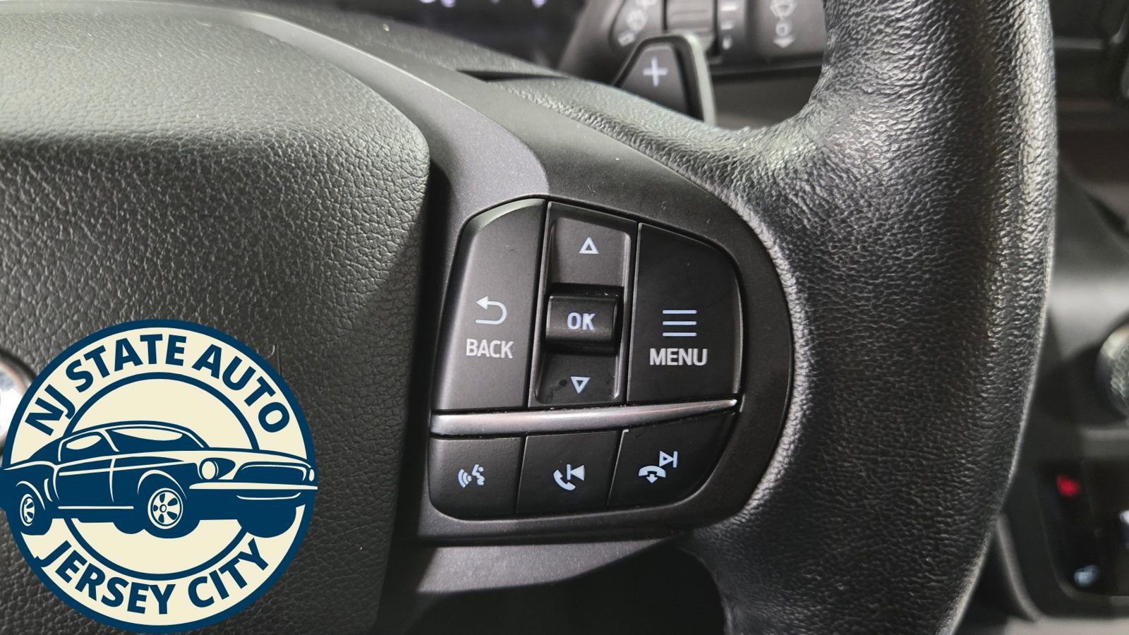 Used 2020 Ford Explorer XLT w/ Equipment Group 202A image 18