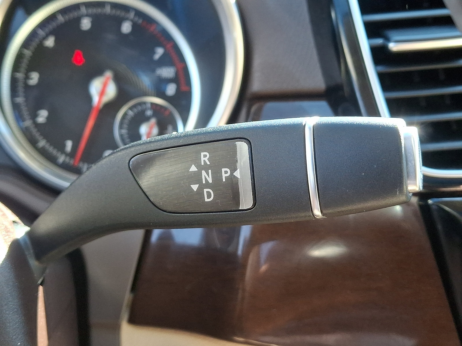 Used 2018 Mercedes-Benz GLE 350 4MATIC image 15