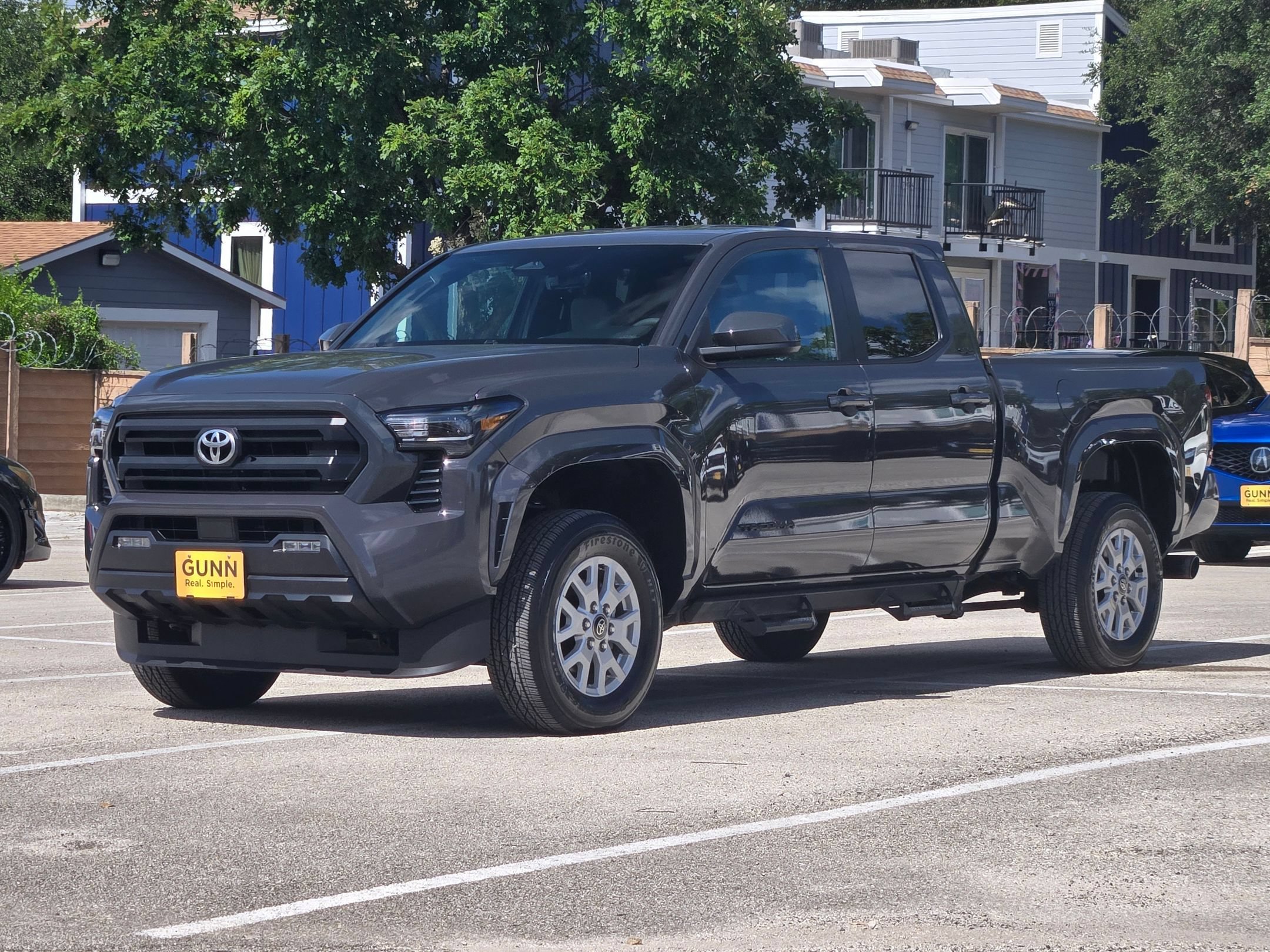 Used 2025 Toyota Tacoma SR5 AWD/4WD image 7
