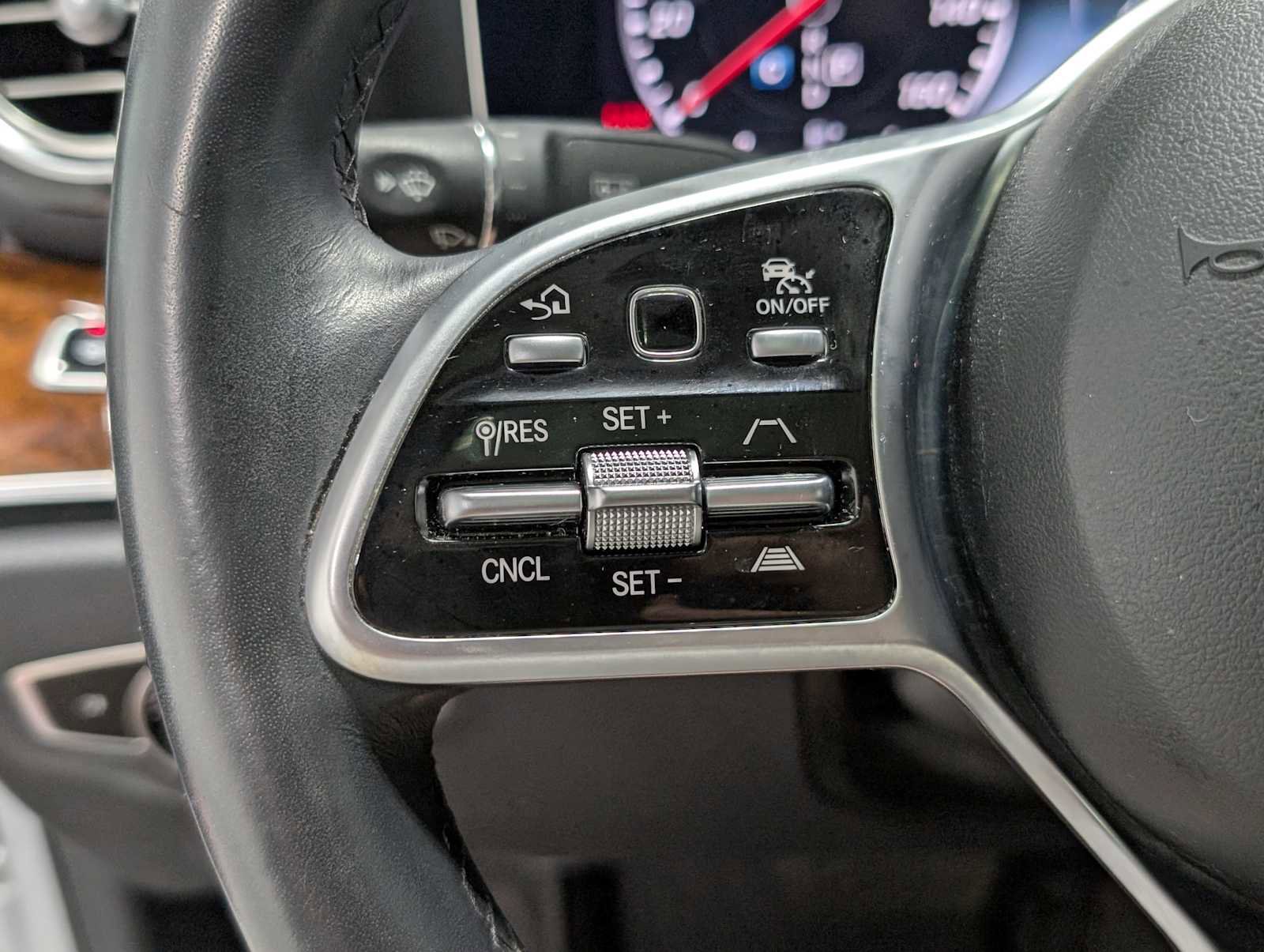 Certified 2020 Mercedes-Benz E 350 4MATIC Sedan image 34