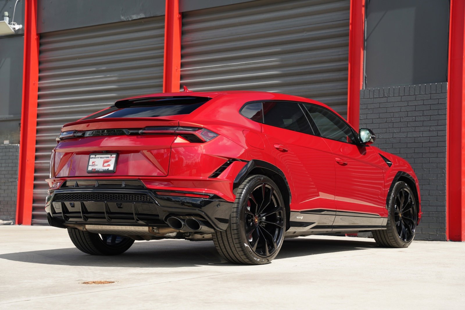 Used 2023 Lamborghini Urus S image 10