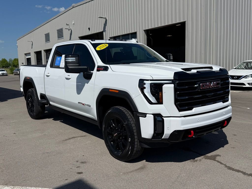 Used 2024 GMC Sierra 2500 AT4 w/ AT4 Premium Plus Package AWD/4WD image 2