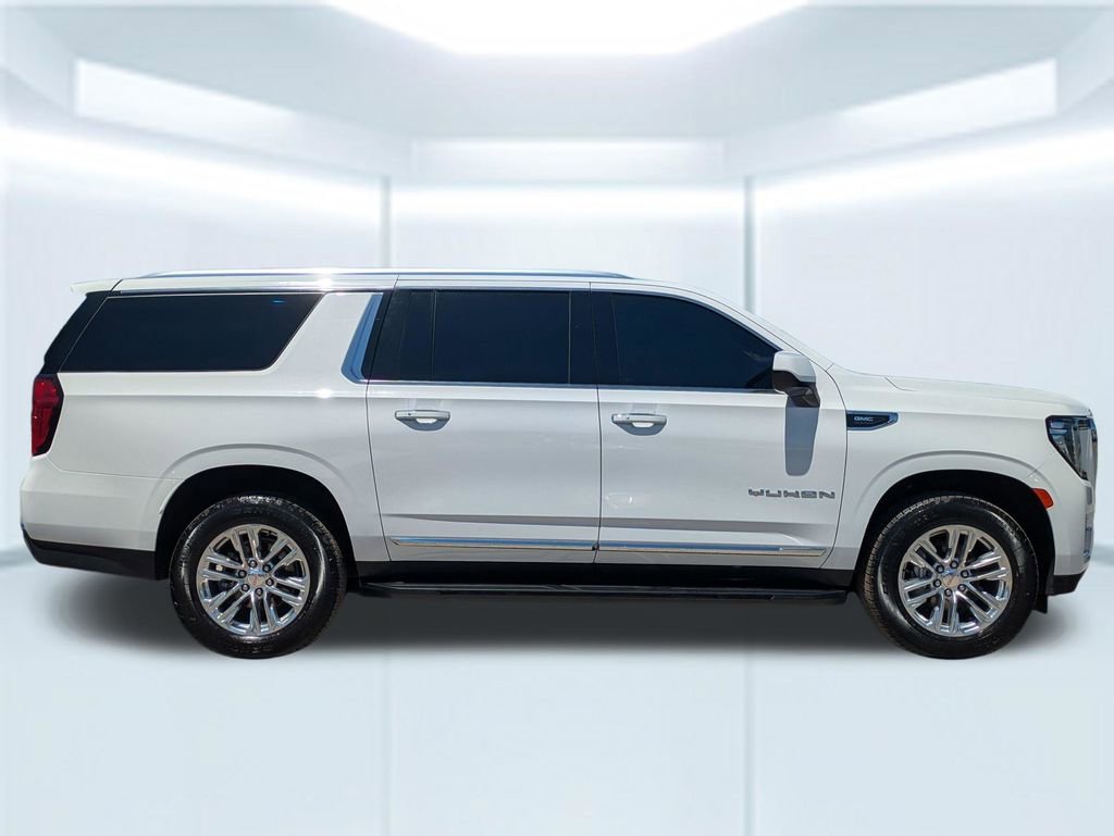 Used 2024 GMC Yukon XL SLT AWD/4WD image 7