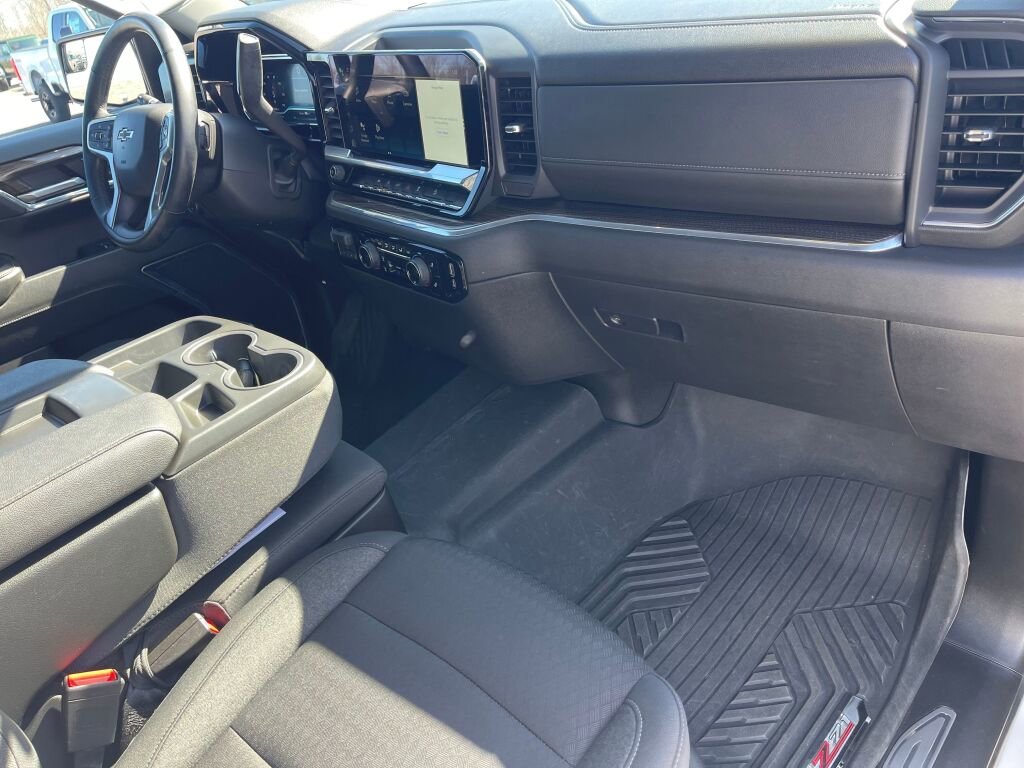 Used 2023 Chevrolet Silverado 1500 RST w/ Z71 Off-Road Package image 22
