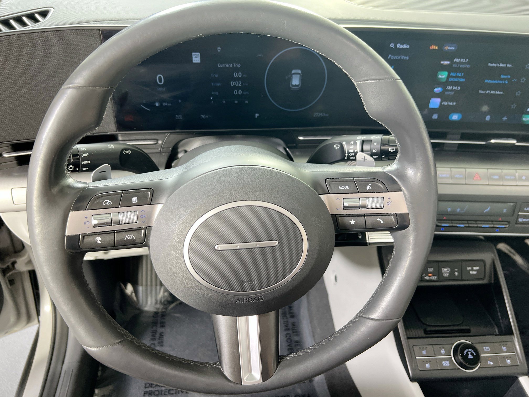 Used 2024 Hyundai Kona Limited image 11