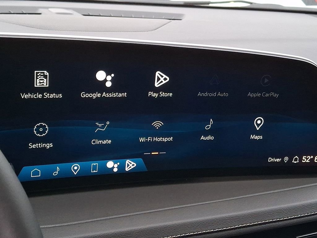 Used 2024 Cadillac XT4 Premium Luxury w/ Cold Weather Package AWD/4WD image 15