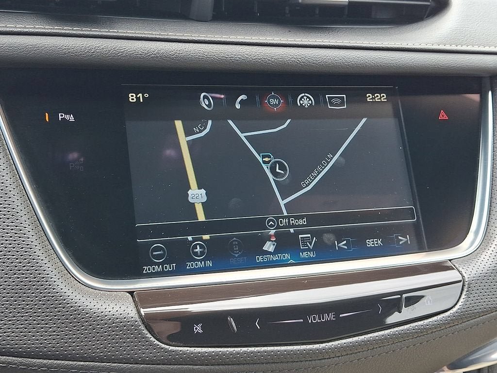 Used 2017 Cadillac XT5 Luxury w/ Driver Awareness Package AWD/4WD image 17