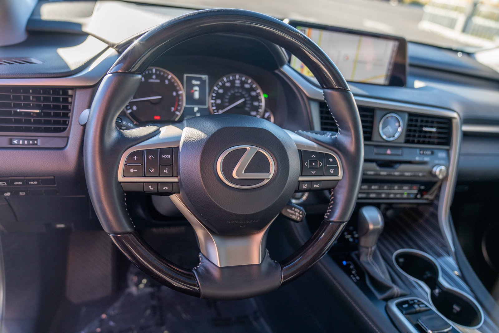Used 2019 Lexus RX 350L Luxury w/ Accessory Package AWD/4WD image 12