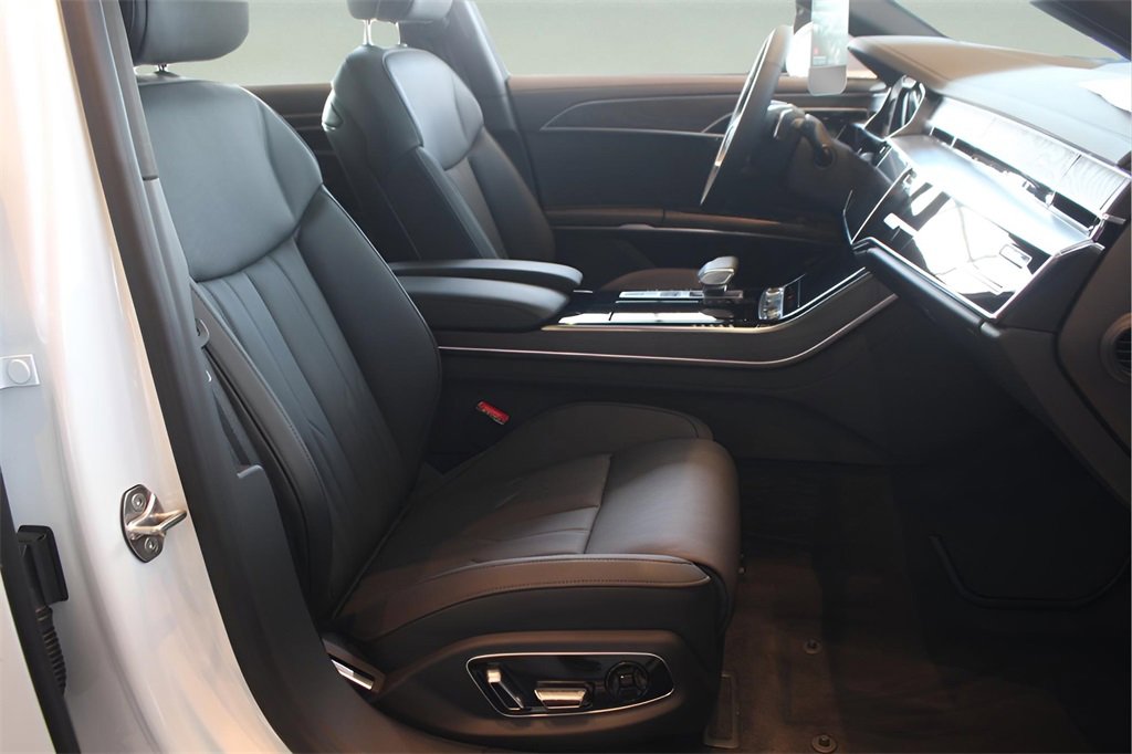 New 2025 Audi A8 L 3.0T image 15