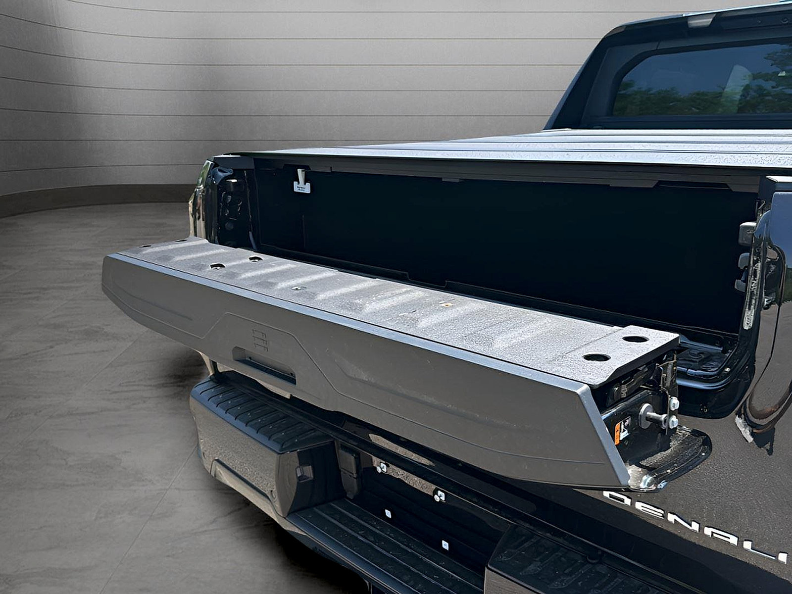 New 2025 GMC Sierra EV Denali AWD/4WD image 11