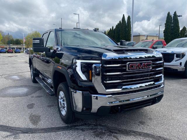 New 2025 GMC Sierra 2500 SLE w/ SLE Value Package; image 8