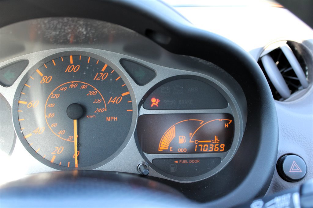 Used 2000 Toyota Celica GT image 18