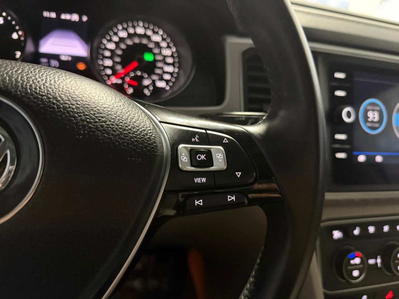 Used 2019 Volkswagen Atlas SE image 34