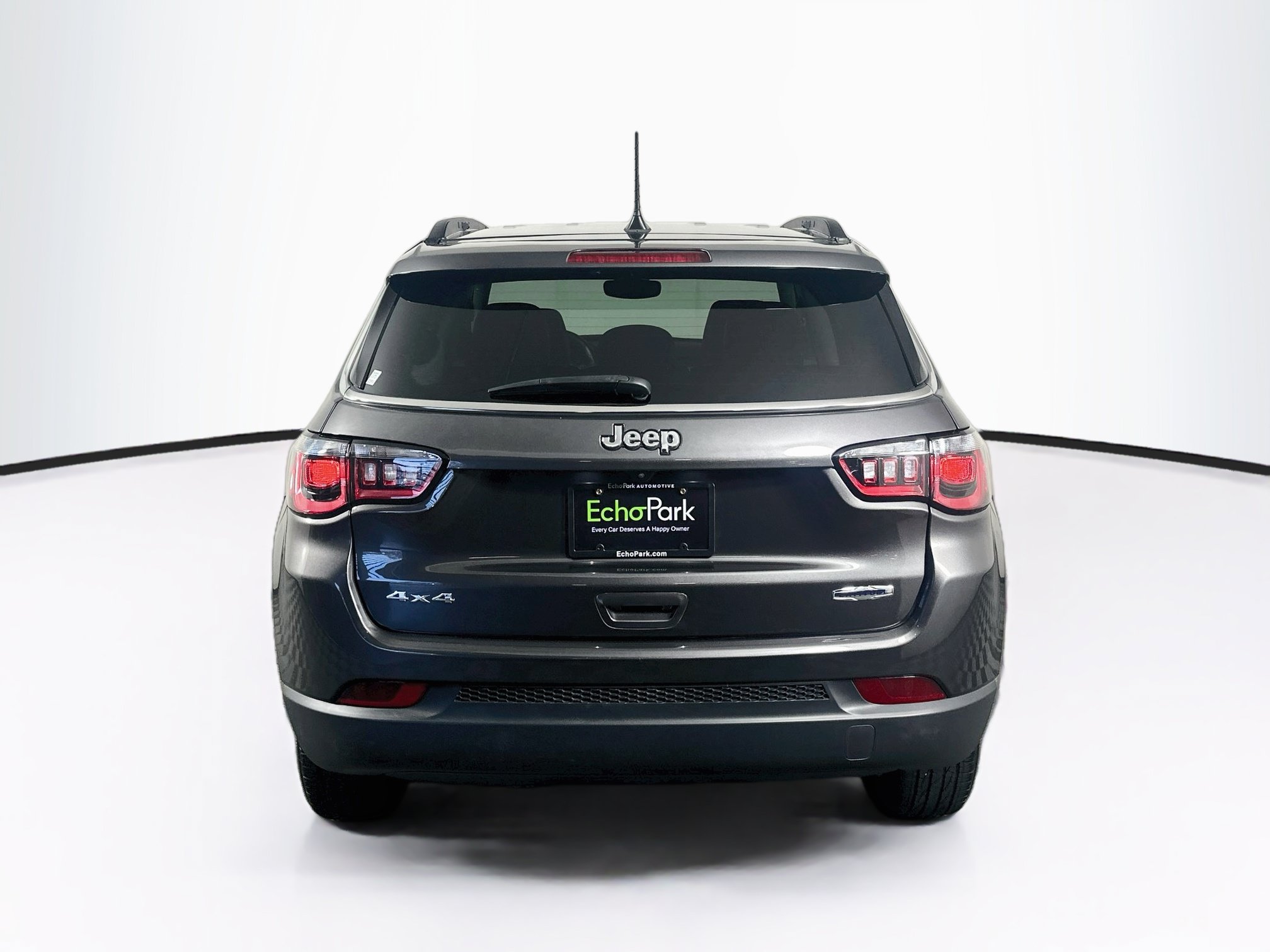 Used 2022 Jeep Compass Latitude w/ Convenience Group AWD/4WD image 7
