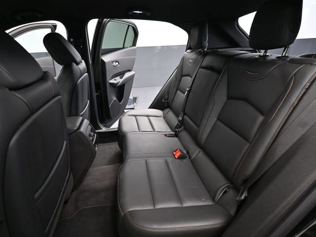 Used 2023 Cadillac XT4 Sport image 40