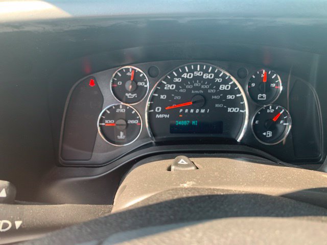Used 2018 Chevrolet Express 3500 LS RWD image 12