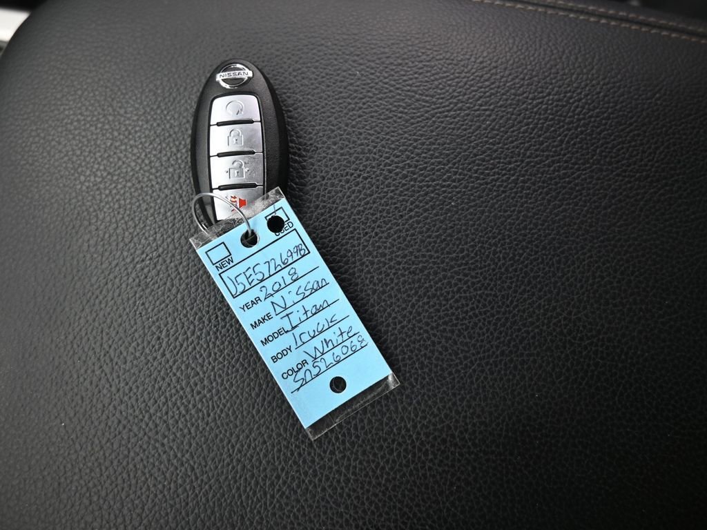 Used 2018 Nissan Titan PRO-4X w/ Pro-4x Convenience Package image 23