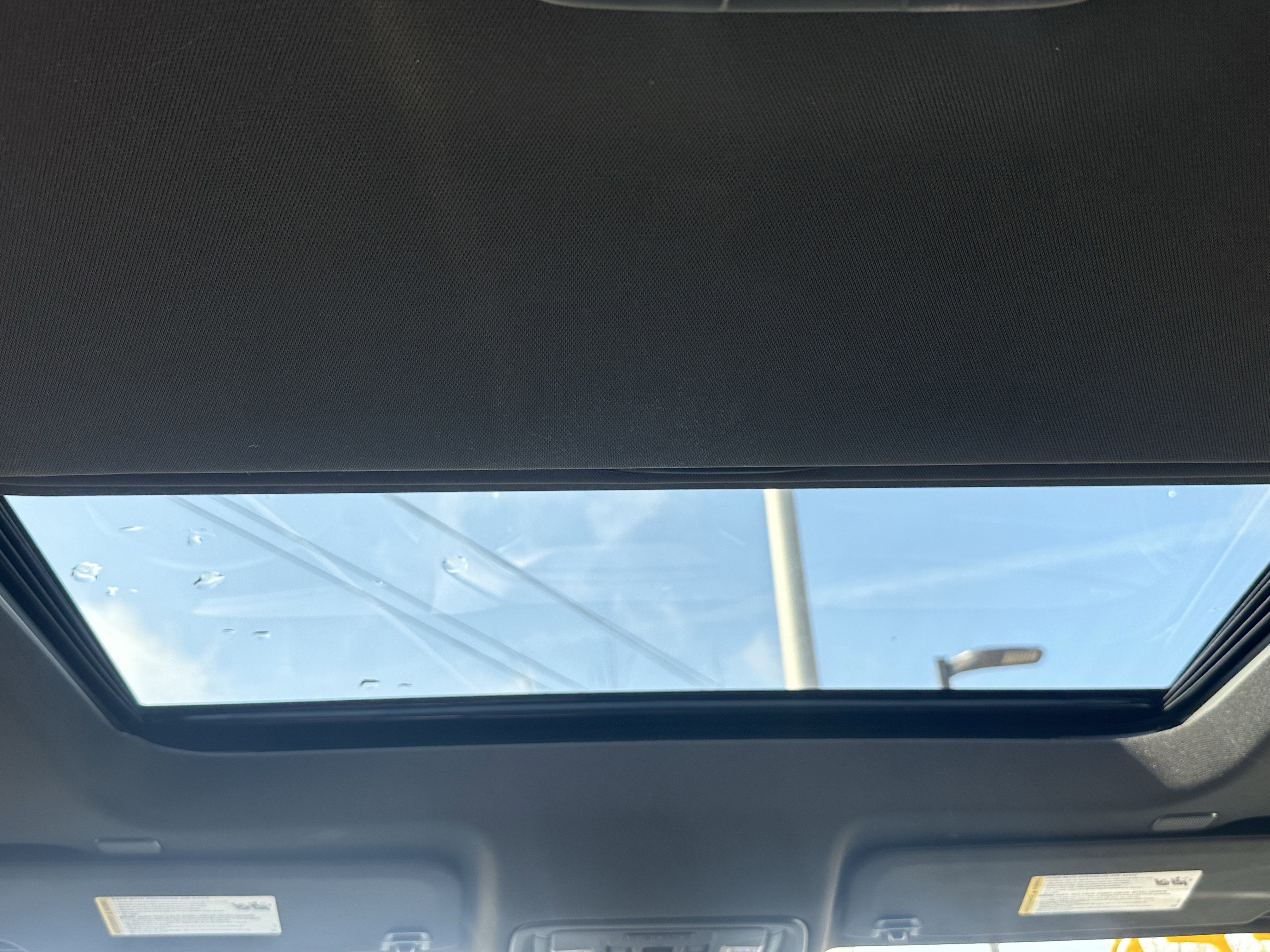 Used 2022 GMC Sierra 1500 AT4 w/ AT4 Preferred Package image 22