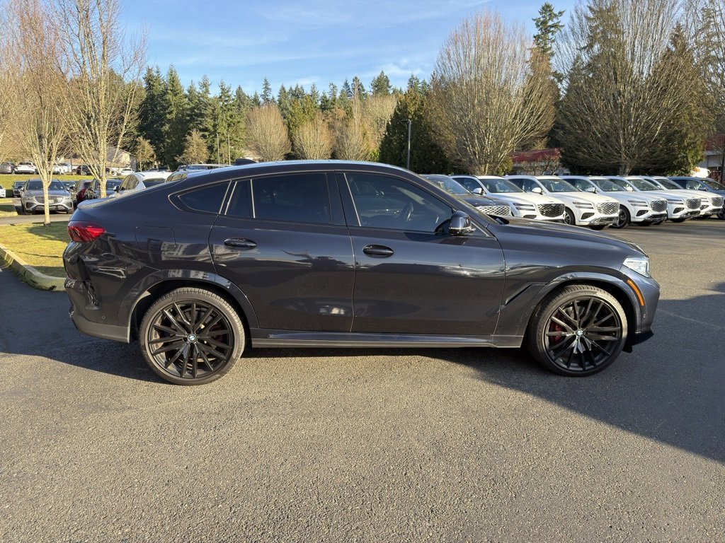 Used 2022 BMW X6 M50i w/ Executive Package image 6