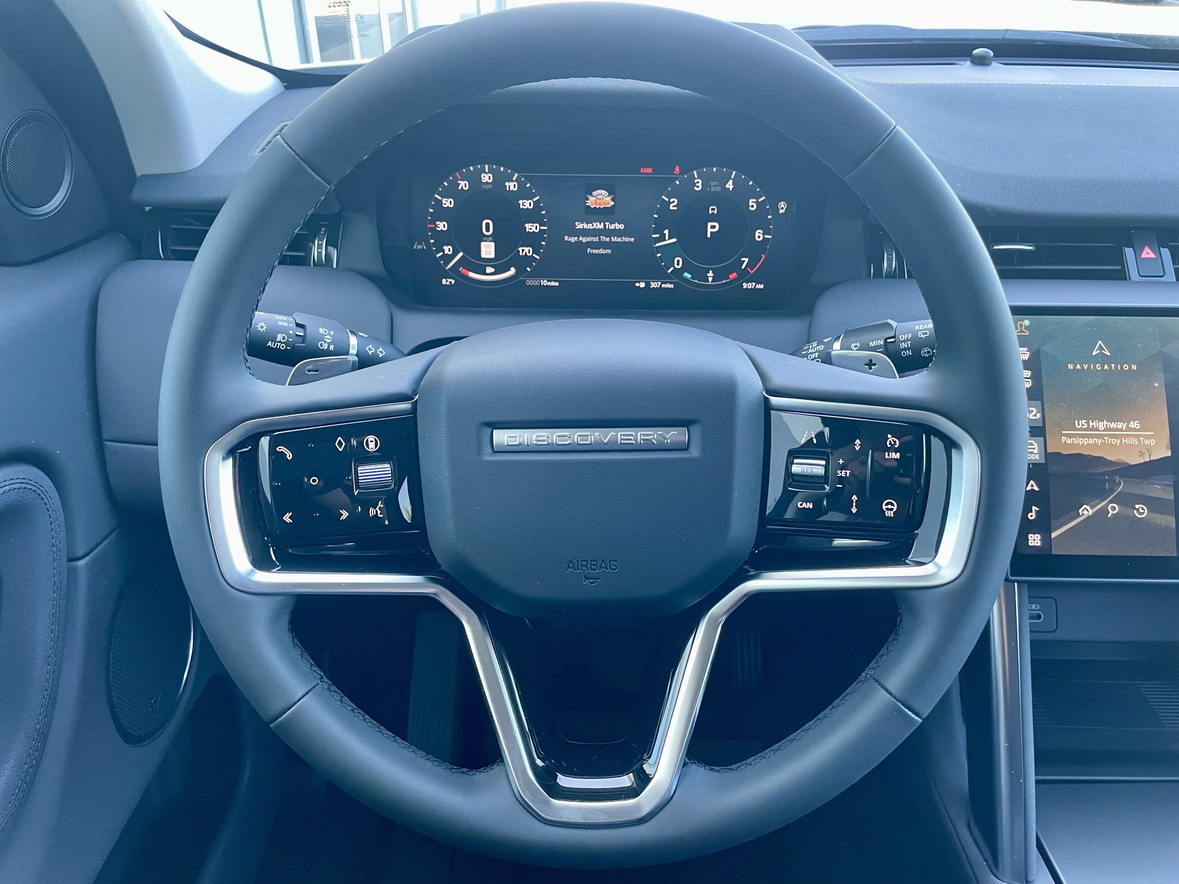 New 2025 Land Rover Discovery Sport S image 21