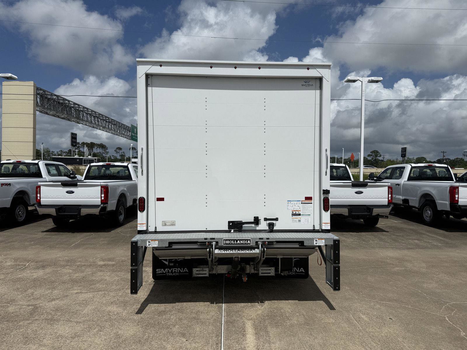 New 2026 Ford E-350 and Econoline 350 Super Duty w/ Power Equipment Group RWD image 8