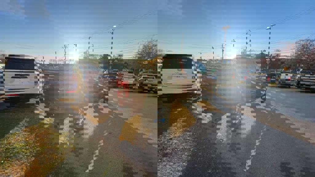 Used 2019 GMC Sierra 3500 Denali w/ Duramax Plus Package image 31