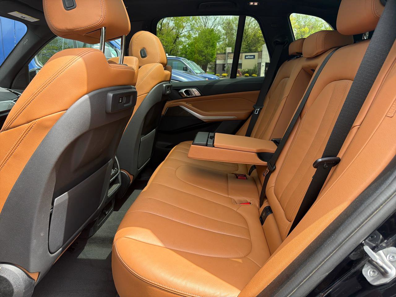 Used 2022 BMW X5 xDrive40i w/ M Sport Package AWD/4WD image 22