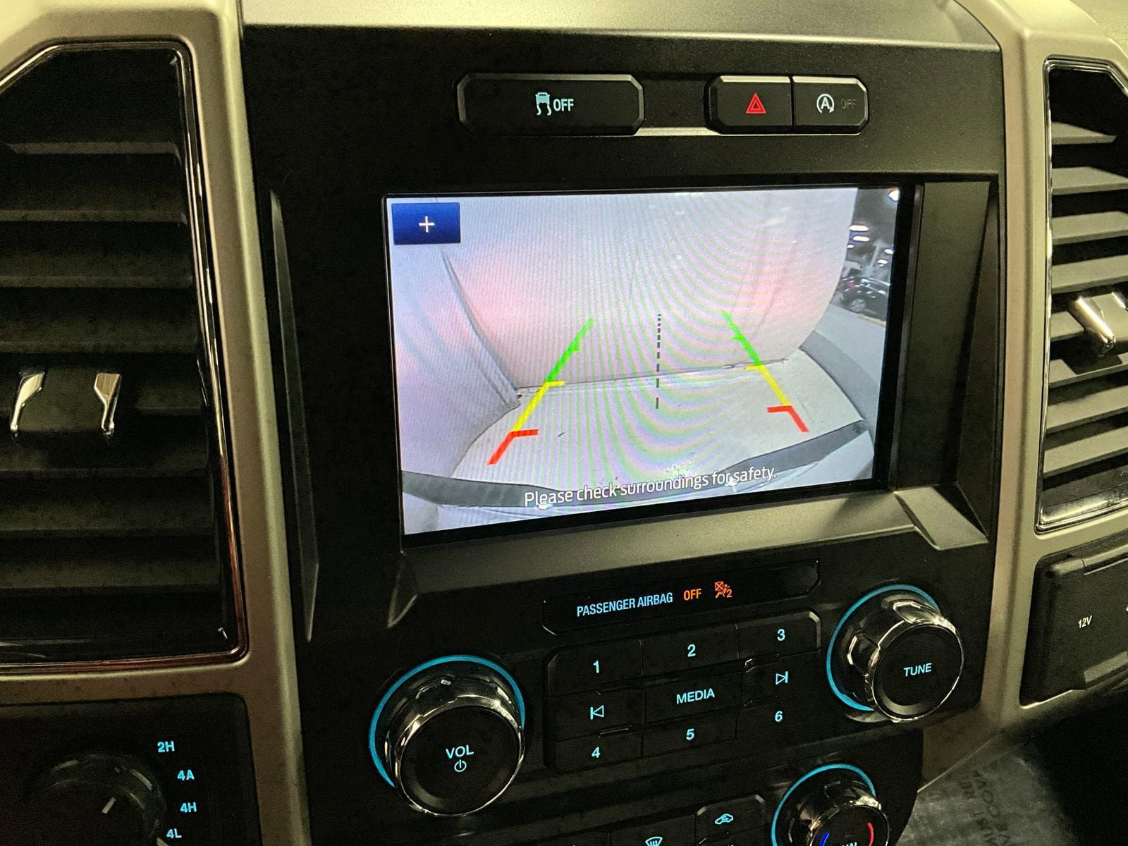 Used 2019 Ford F150 Lariat image 20