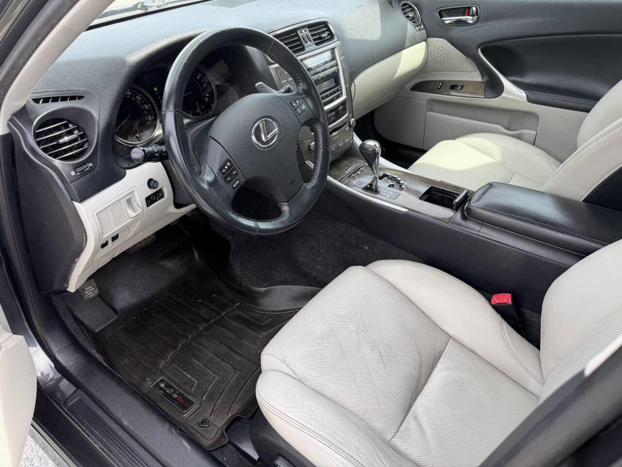Used 2010 Lexus IS 250 AWD image 9