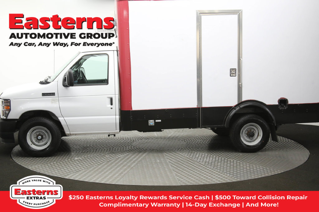 Used 2023 Ford E-350 and Econoline 350 Super Duty w/ Power Windows & Locks Group RWD image 59