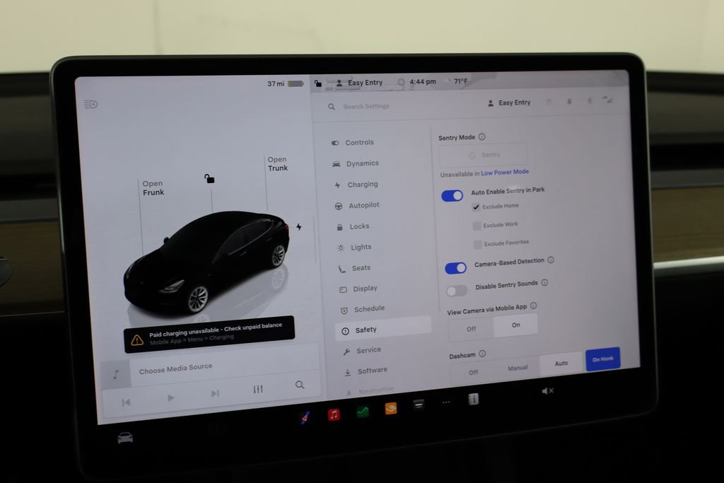 Used 2023 Tesla Model 3 Standard Range image 37