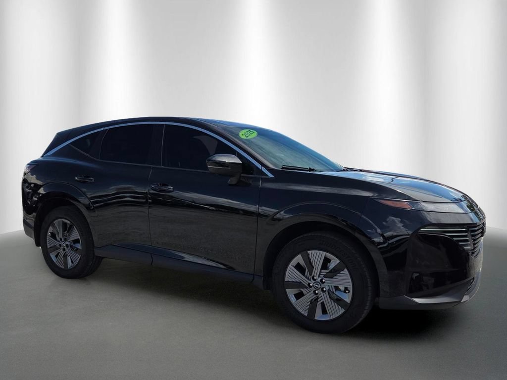 Used 2025 Nissan Murano SL AWD/4WD image 2