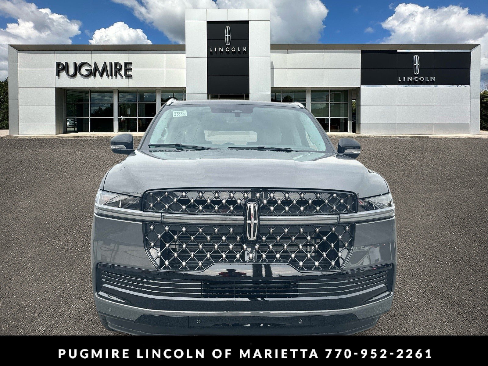 New 2027 Lincoln Navigator L Black Label AWD/4WD image 2