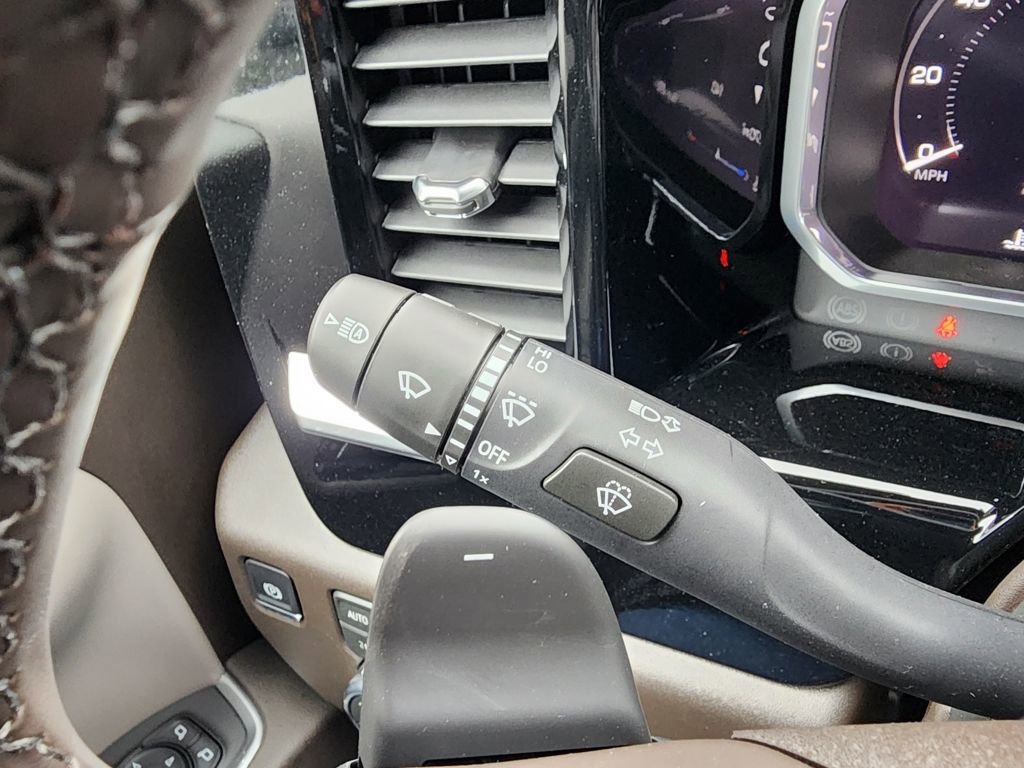 New 2026 GMC Sierra 1500 SLT w/ SLT Premium Package image 23