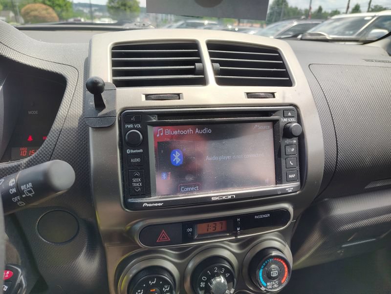 Used 2013 Scion xD FWD image 12