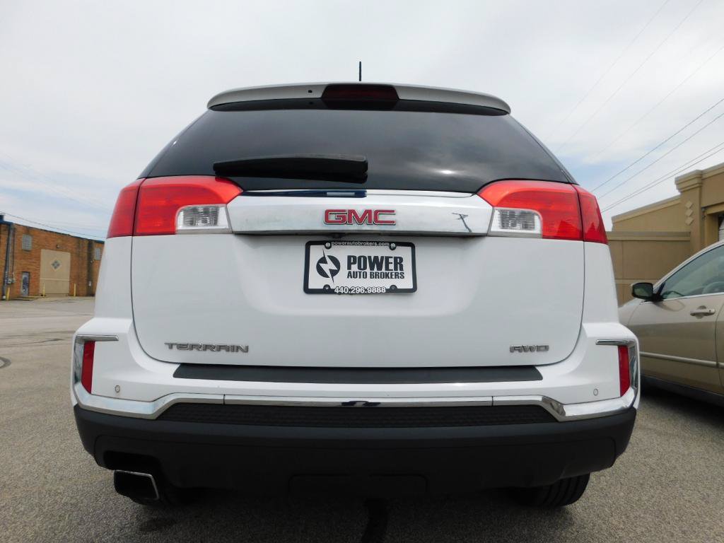 Used 2017 GMC Terrain SLE w/ Technology Package AWD/4WD image 6
