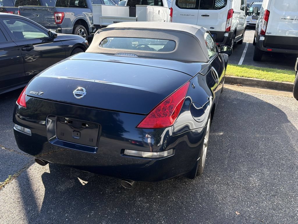 Used 2007 Nissan 350Z Touring RWD image 16