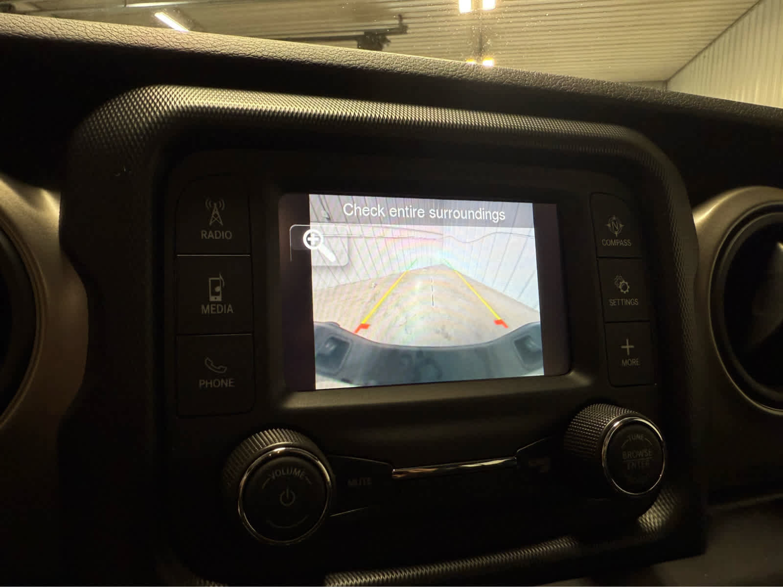 Used 2020 Jeep Gladiator Sport w/ Trailer Tow Package image 16