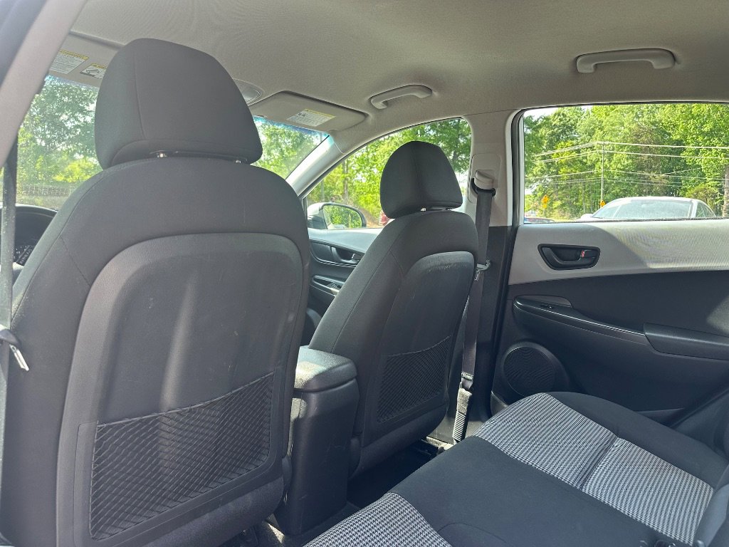 Used 2019 Hyundai Kona SE FWD image 14