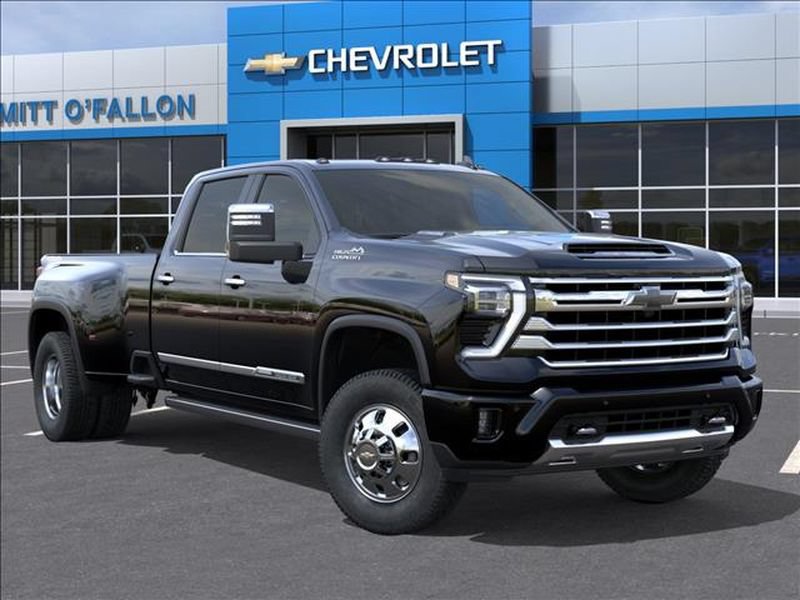 New 2026 Chevrolet Silverado 3500 High Country w/ High Country Premium Package AWD/4WD image 7