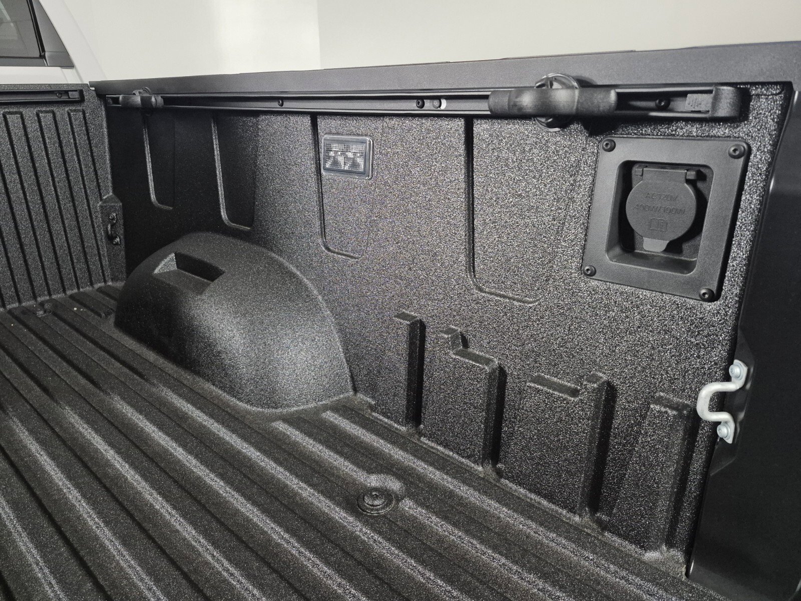 New 2026 Toyota Tundra Limited image 17