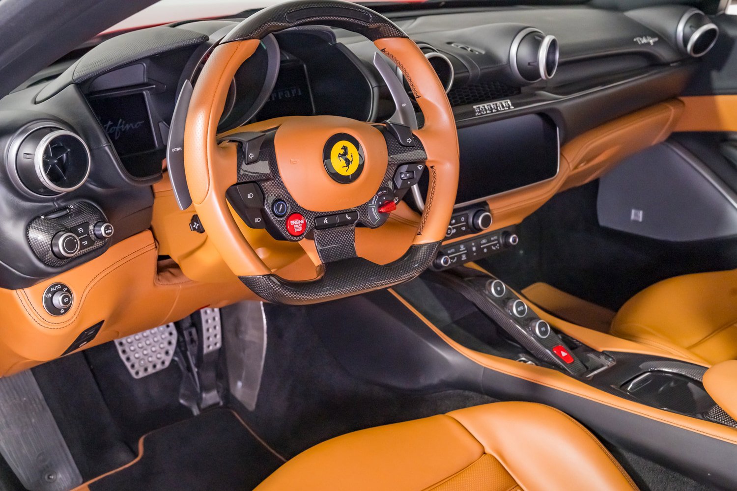 Used 2020 Ferrari Portofino image 30