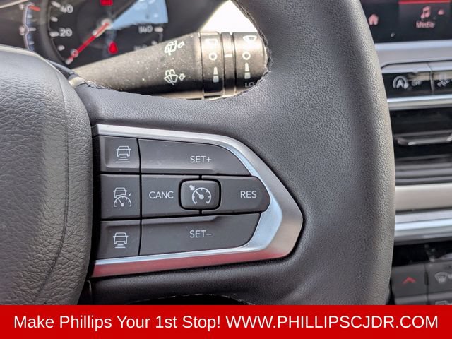 Used 2025 Jeep Compass Limited AWD/4WD image 23