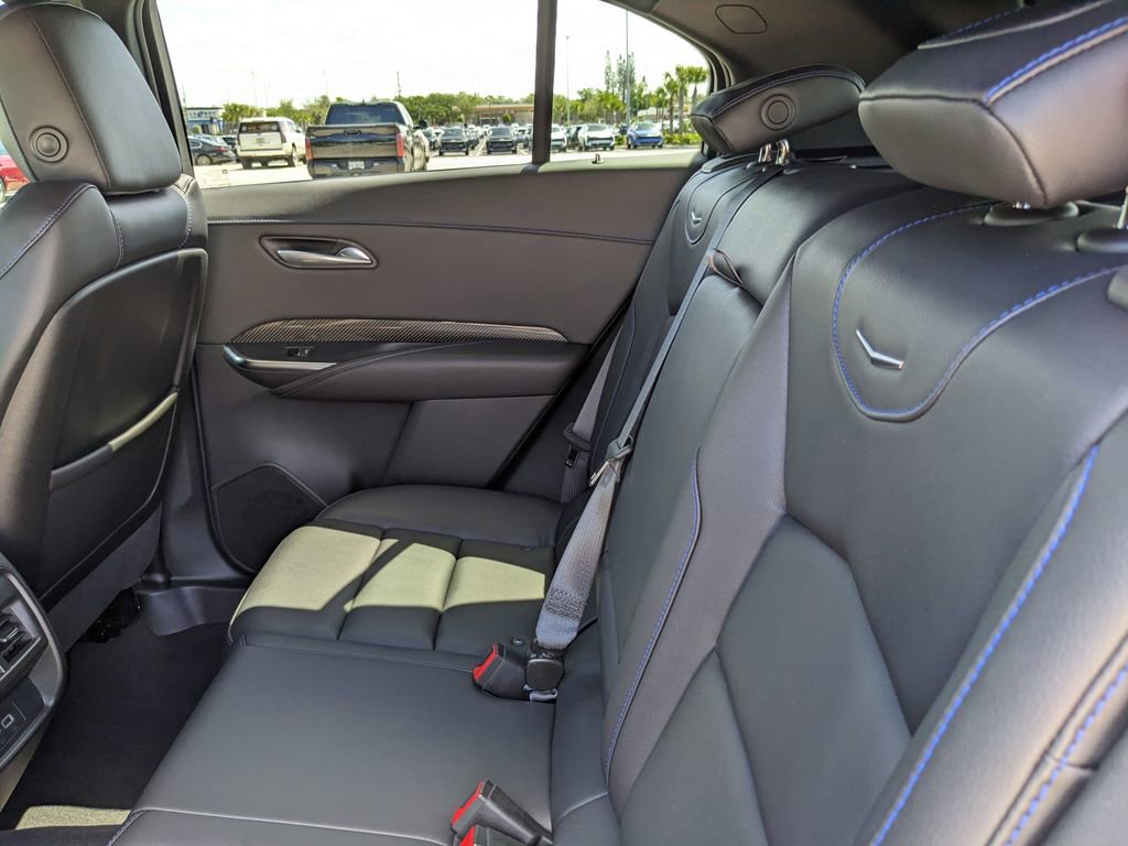 Used 2024 Cadillac XT4 Sport image 18