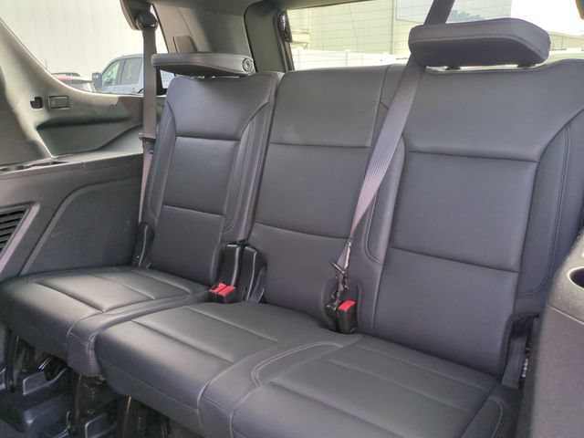 Used 2025 Chevrolet Tahoe LT AWD/4WD image 16