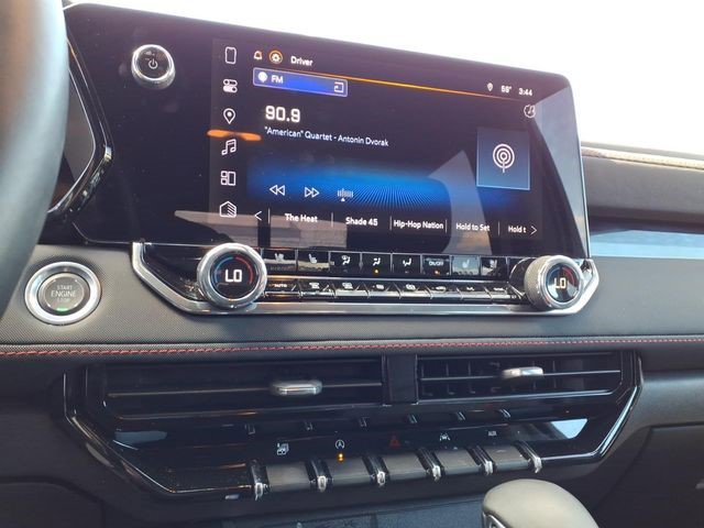 Certified 2025 Chevrolet Colorado Z71 w/ Technology Package AWD/4WD image 14