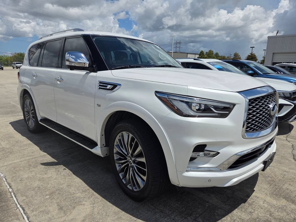 Used 2020 INFINITI QX80 Luxe w/ Sensory Package RWD image 3