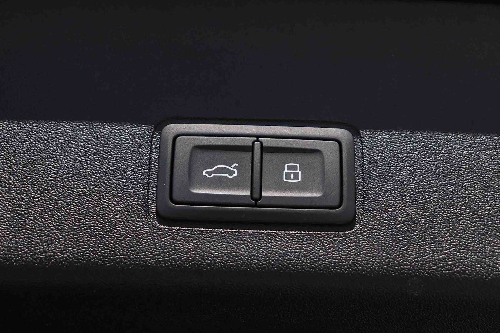 New 2026 Audi Q3 quattro 2.0T image 35